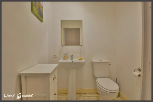 Maison à vendre 3/4 chambres à colombages au cœur de la bastide, idéale pour vivre ou investir à deux pas de la Dordogne à SAINTE FOY LA GRANDE (33)