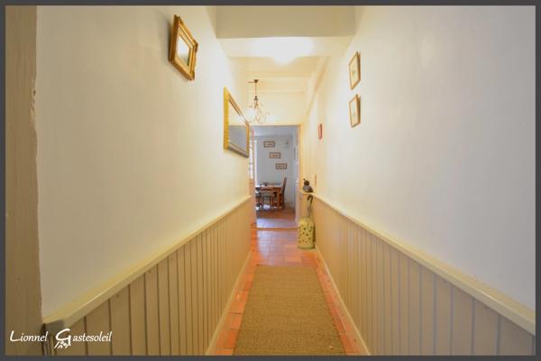 Maison à vendre 3/4 chambres à colombages au cœur de la bastide, idéale pour vivre ou investir à deux pas de la Dordogne à SAINTE FOY LA GRANDE (33)