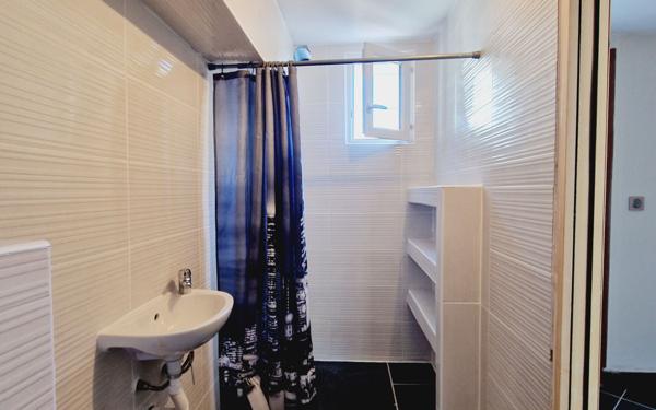 Maison à vendre    7 pièces • 187 m2 Carpentras