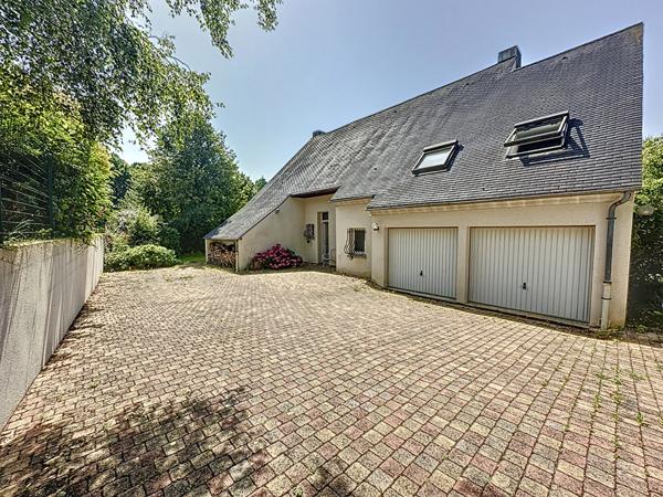 Maison coup de coeur à Mareuil-lès-Meaux - 6 chambres - 240 m2 - jardin de 836 m2 - garage double et nombreux stationnements