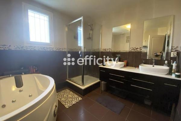 Maison 6 pièces - 139 m² Exclusivité efficity