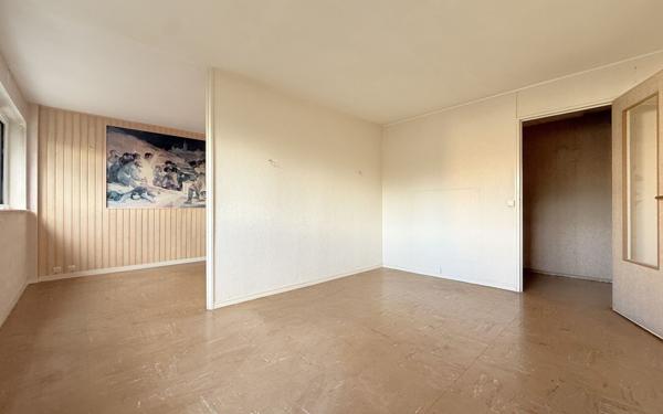 Appartement à vendre    4 pièces • 64,24 m2 Vanves