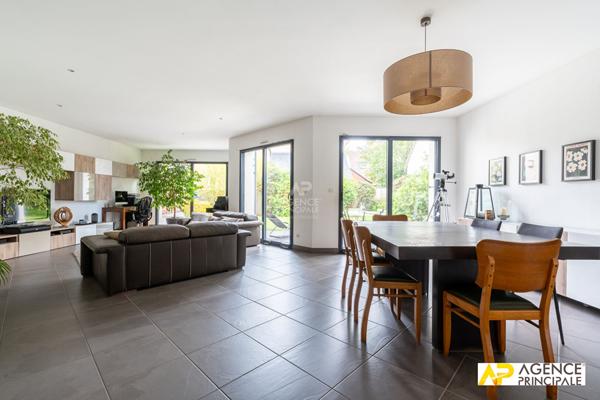 Maison Maisons Laffitte 180 m2 €1 275 000 ** - Référence 4696
