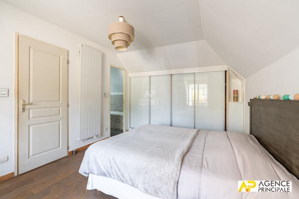 Maison Maisons Laffitte 180 m2 €1 275 000 ** - Référence 4696
