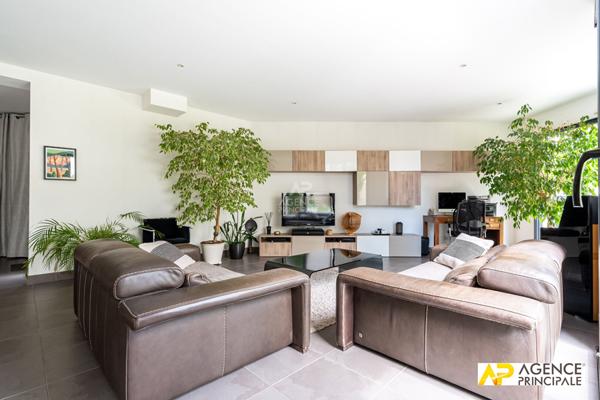 Maison Maisons Laffitte 180 m2 €1 275 000 ** - Référence 4696