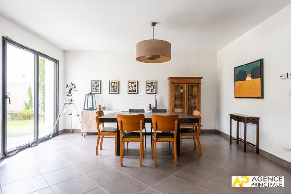 Maison Maisons Laffitte 180 m2 €1 275 000 ** - Référence 4696