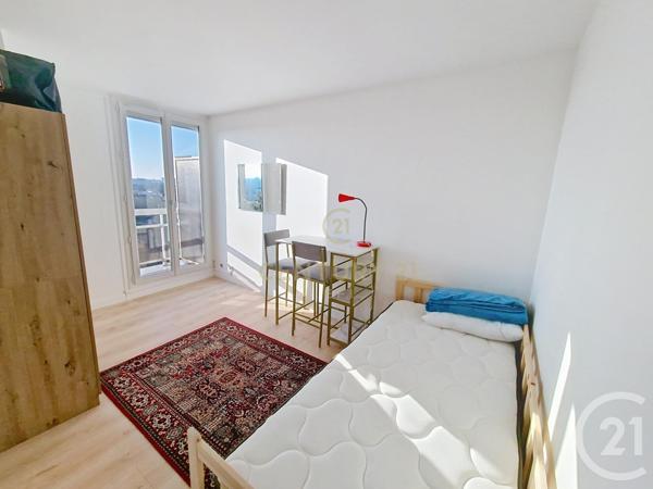 Appartement F6 à vendre  6 pièces - 76 m2 NOISY LE GRAND - 93