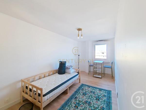 Appartement F6 à vendre  6 pièces - 76 m2 NOISY LE GRAND - 93