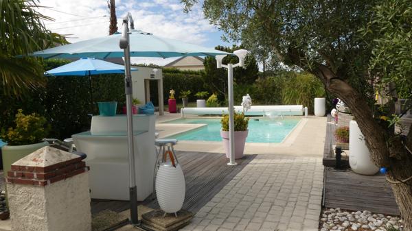 Maison ancienne atypique et rénovée, 9 pièces