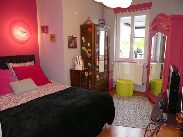 Maison ancienne atypique et rénovée, 9 pièces