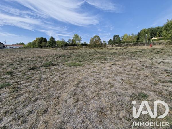 Terrain à vendre 1 487 m² Nontron