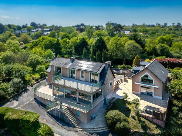 Maison à CANCALE, 35260 - 11 pièces 254m²