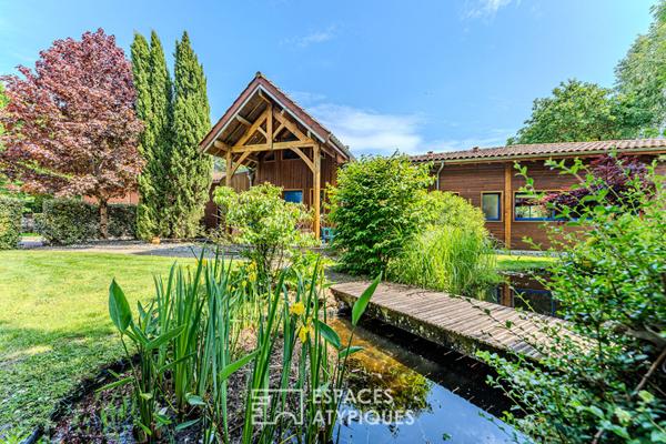 Maison d’Architecte et son jardin paysager luxuriant
