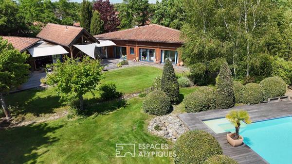 Maison d’Architecte et son jardin paysager luxuriant