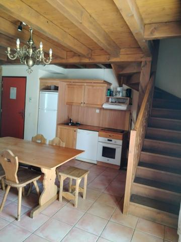 Appartement dans un joli chalet situé à Praloup 1500