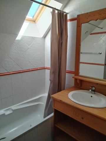 Appartement dans un joli chalet situé à Praloup 1500