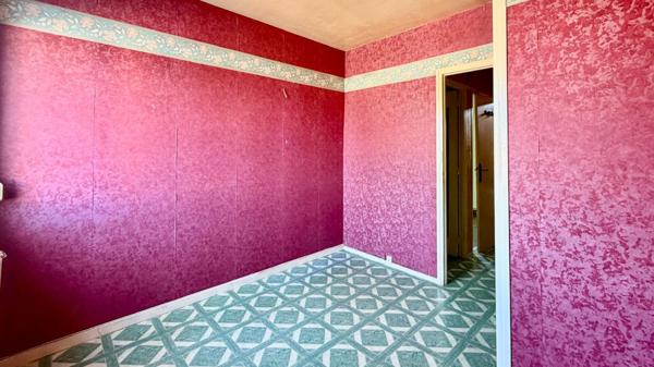 Premier achat ou investissement : maison 63m2, 3 chambres, avec jardin et avec fort potentiel d'évolution