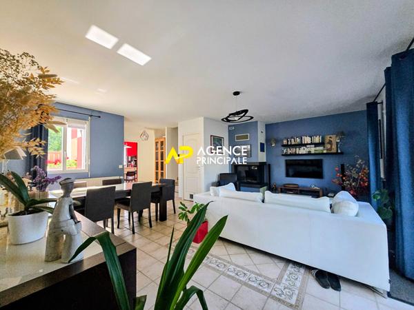 Maison 6 pièces, 4 chambres sur le marché des coteaux à ARGENTEUIL 399 900 € **  - Référence  4574