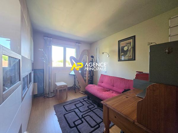Maison 6 pièces, 4 chambres sur le marché des coteaux à ARGENTEUIL 399 900 € **  - Référence  4574