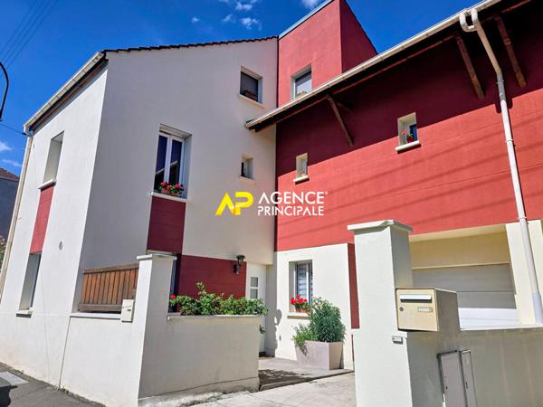 Maison 6 pièces, 4 chambres sur le marché des coteaux à ARGENTEUIL 399 900 € **  - Référence  4574