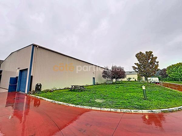 Location
                Local commercial100 m² - AUTHIEUX SUR LE PORT SAINT O (76520)