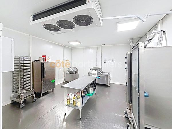 Location
                Local commercial100 m² - AUTHIEUX SUR LE PORT SAINT O (76520)