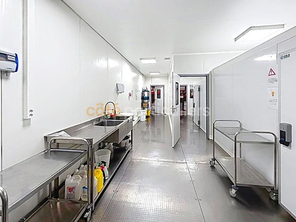 Location
                Local commercial100 m² - AUTHIEUX SUR LE PORT SAINT O (76520)