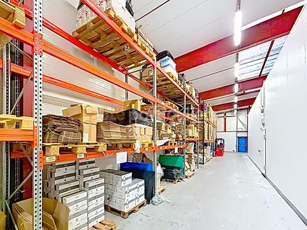 Location
                Local commercial100 m² - AUTHIEUX SUR LE PORT SAINT O (76520)