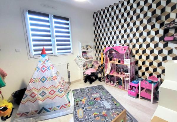 Maison récente 3 chambres  dont 1 en rez de chaussée proche ABBEVILLE