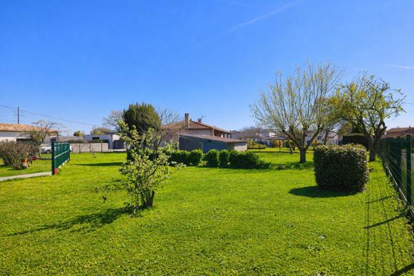 Terrain à bâtir - 1177 m²