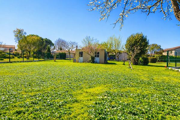 Terrain à bâtir - 1177 m²