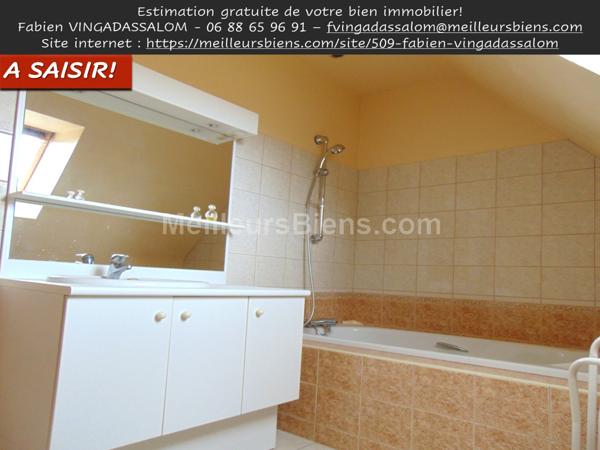 RARE!! PROPRIETE CONTEMPORAINE AVEC GARAGE, ATELIER ET GRENIER!