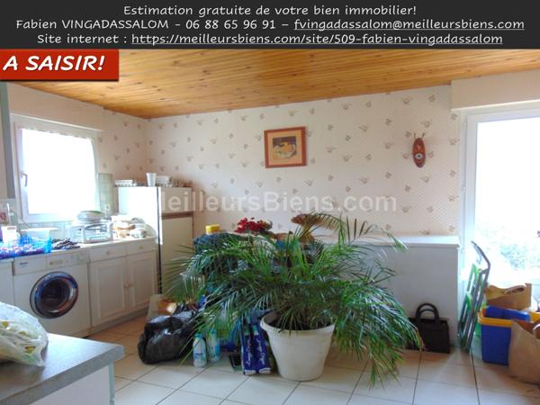 RARE!! PROPRIETE CONTEMPORAINE AVEC GARAGE, ATELIER ET GRENIER!