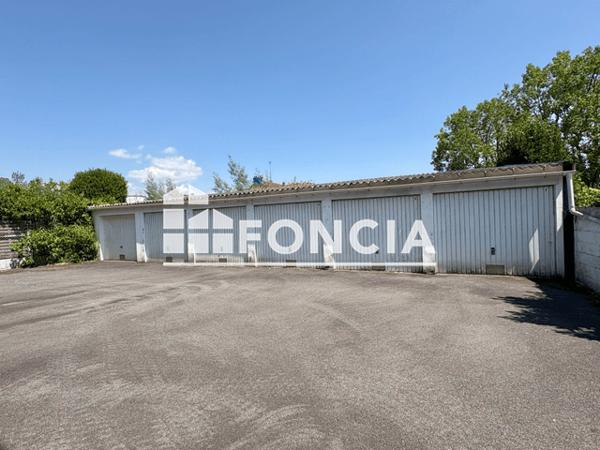 Location Parking - 86 RUE DU DOCTEUR ALBERT CALMETTE Saint- Nazaire 44600