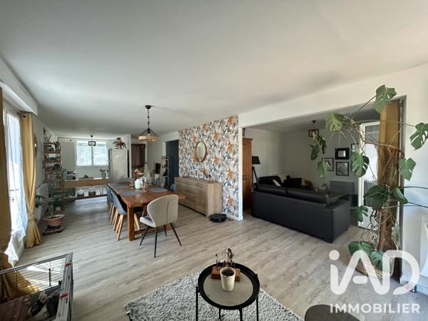 Maison à vendre 5 pièces 125 m² Saumur