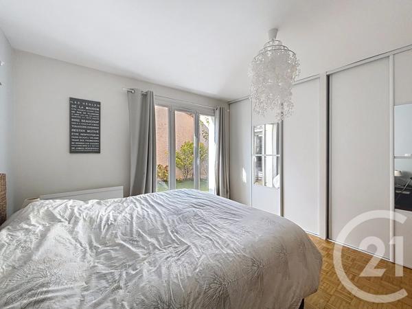 Maison à vendre  6 pièces - 136,84 m 2   JOUY EN JOSAS  - 78