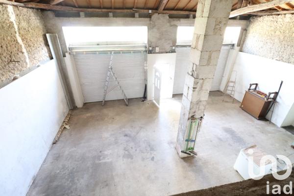 Maison 4 pièces de 151 m² à Montguyon (17270)