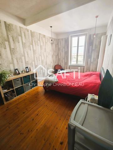 APPARTEMENT T4 BAS DES DES SABLONS