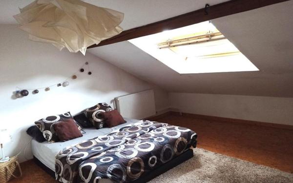 Appartement à vendre    4 pièces • 113 m2 Taintrux