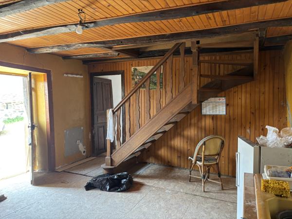 Maison 3 piéces A RENOVER CROS DE RONESQUES (15130)