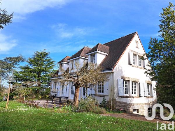Maison à vendre 7 pièces 177 m² Écommoy