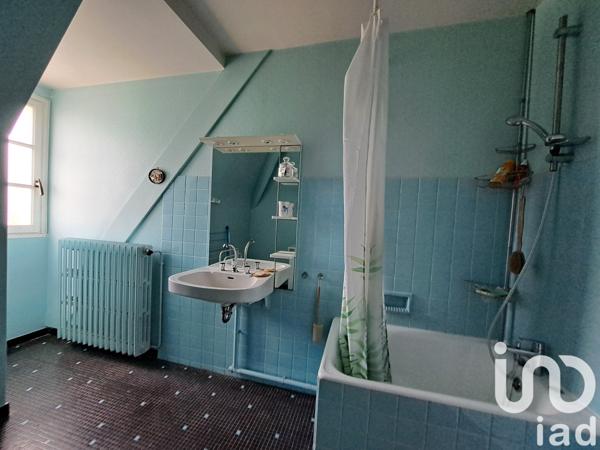 Maison à vendre 7 pièces 177 m² Écommoy