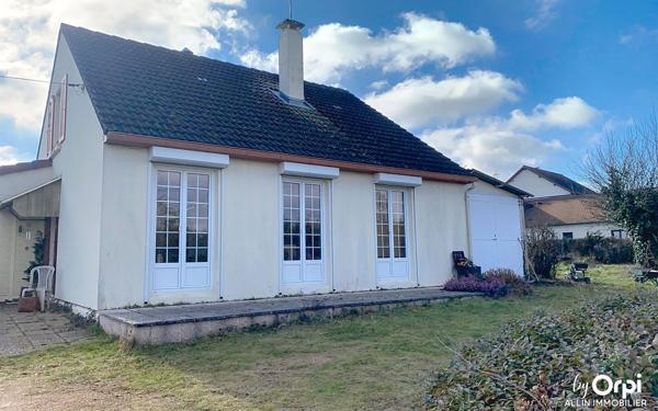 Maison à vendre    3 pièces •  Commentry