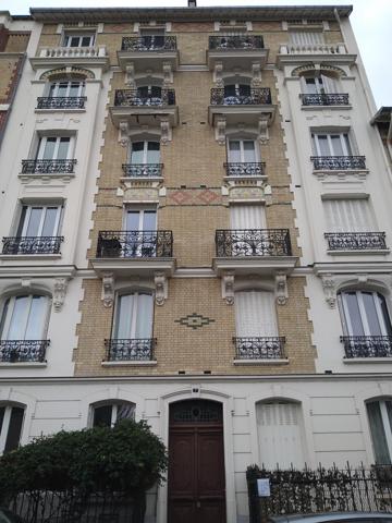 COURBEVOIE - BECON-LES-BRUYERES - APPARTEMENT ART DECO 61 M² - 3 PIECES - 2 CHAMBRES - CAVE -