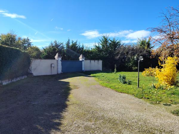 Maison 117 m² – Grand terrain 2 900 m² – Calme