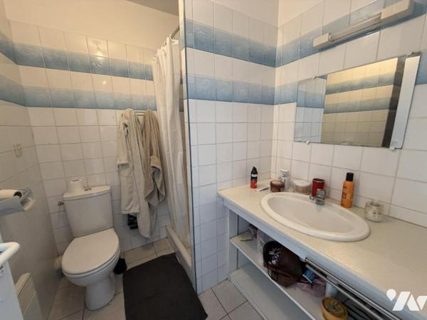 Centre-ville de Savenay – Immeuble avec local commercial et 3 appartements 