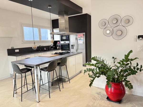 Maison familiale prête à vivre  à Soultz