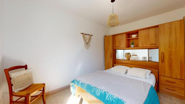 Maison
         7 pièces
        - 158 m² Bien prestige 555 000 € *
