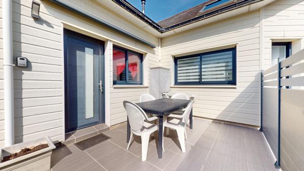 Maison
         7 pièces
        - 158 m² Bien prestige 555 000 € *