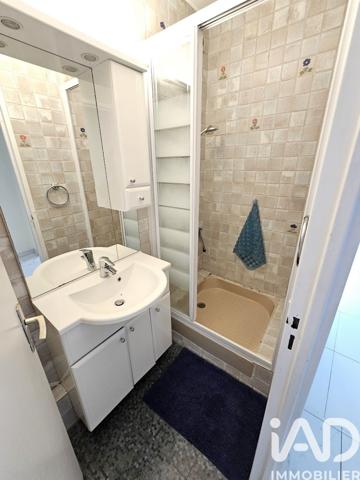 Location studio 11 m² Créteil